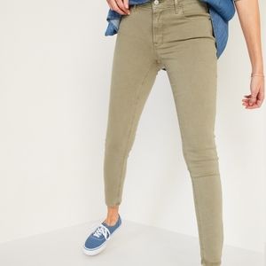 Old Navy Midrise Super Skinny Jeans
